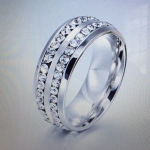 8MM stainless steel titanium  sapphires RING Size7